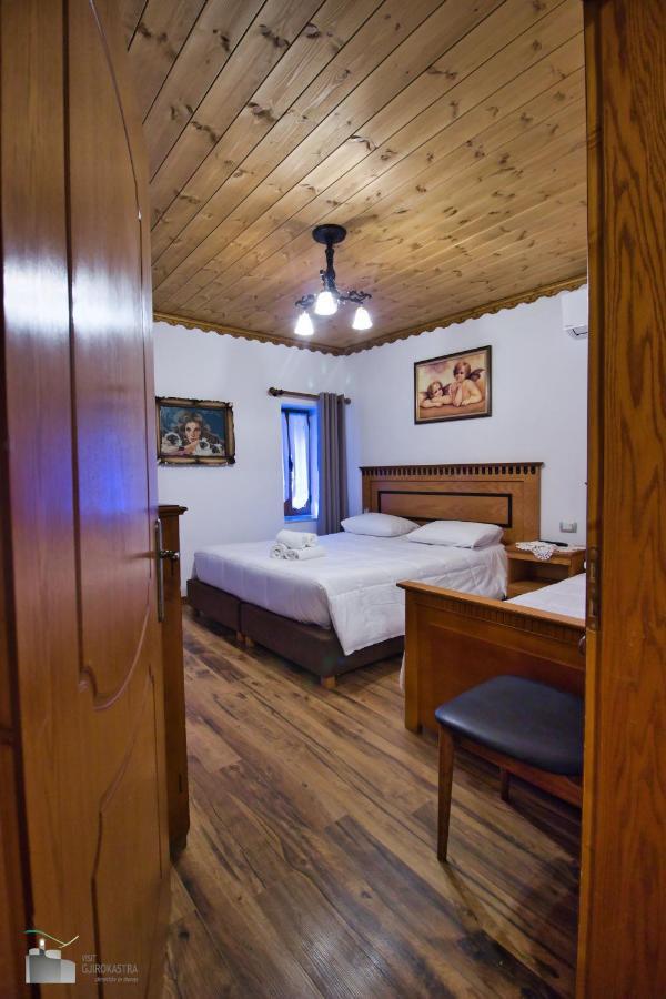 Boutique Hotel Praga Gjirokastër Extérieur photo