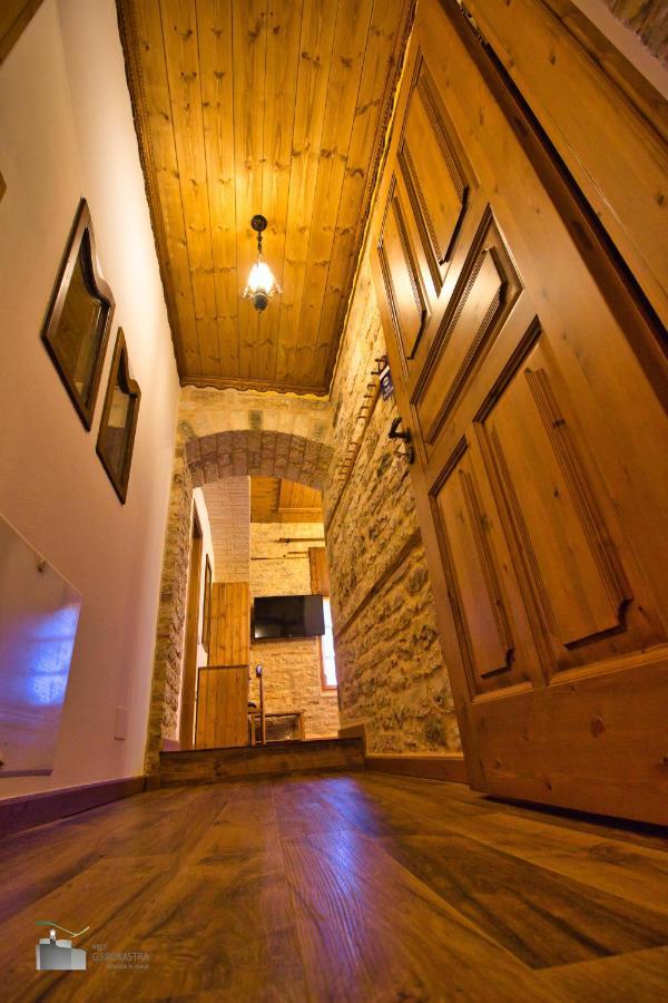 Boutique Hotel Praga Gjirokastër Extérieur photo