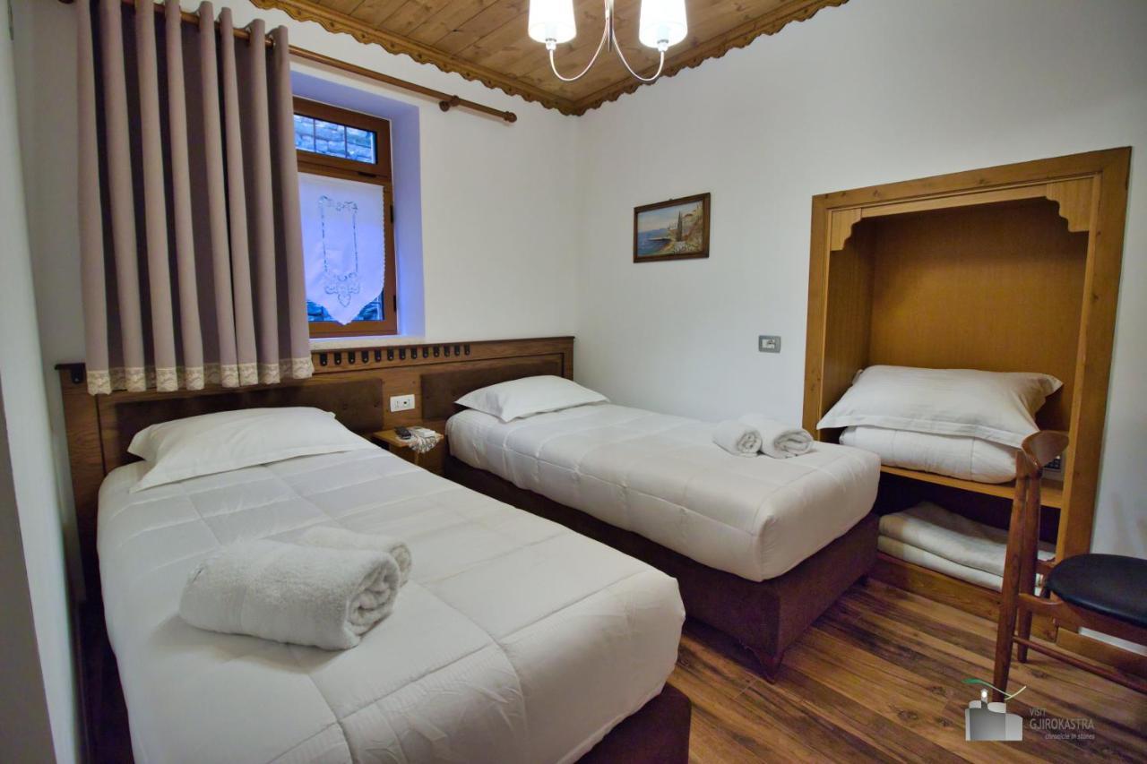 Boutique Hotel Praga Gjirokastër Extérieur photo