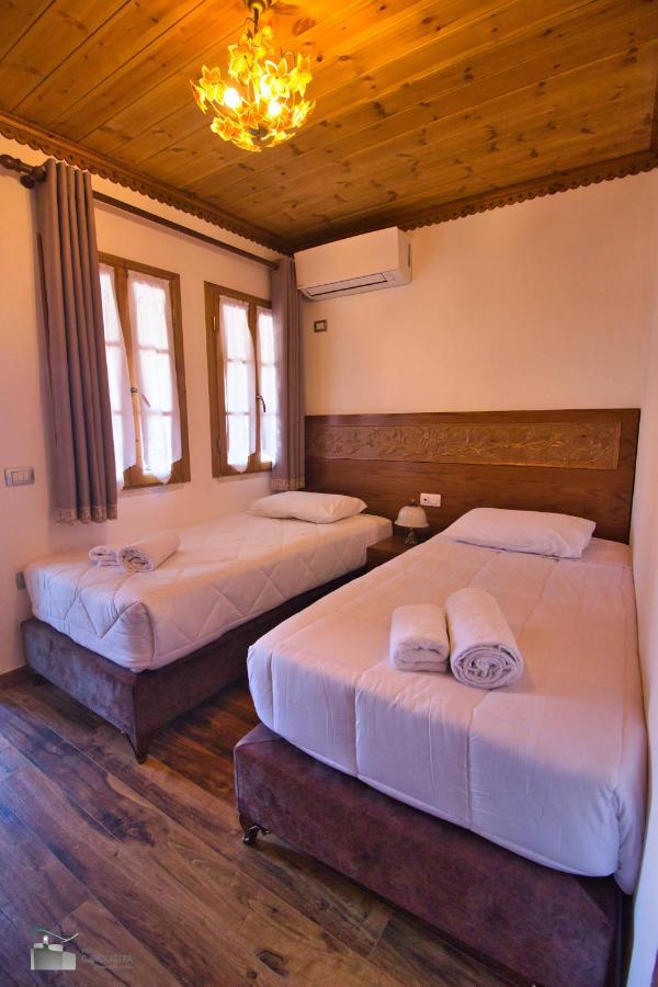Boutique Hotel Praga Gjirokastër Extérieur photo