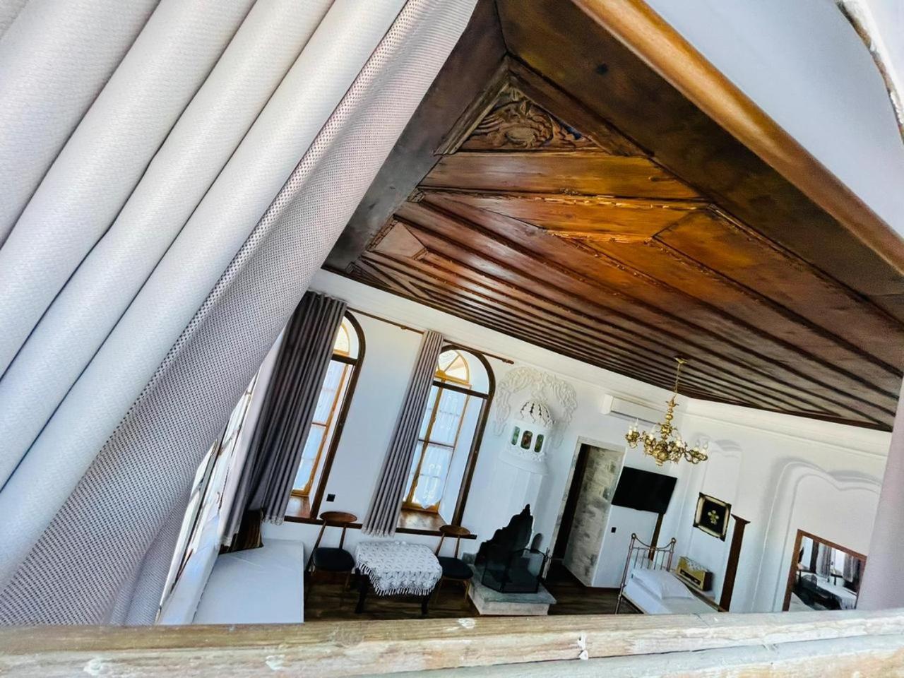 Boutique Hotel Praga Gjirokastër Chambre photo